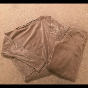 Victoria’s Secret Plus and Lush Set